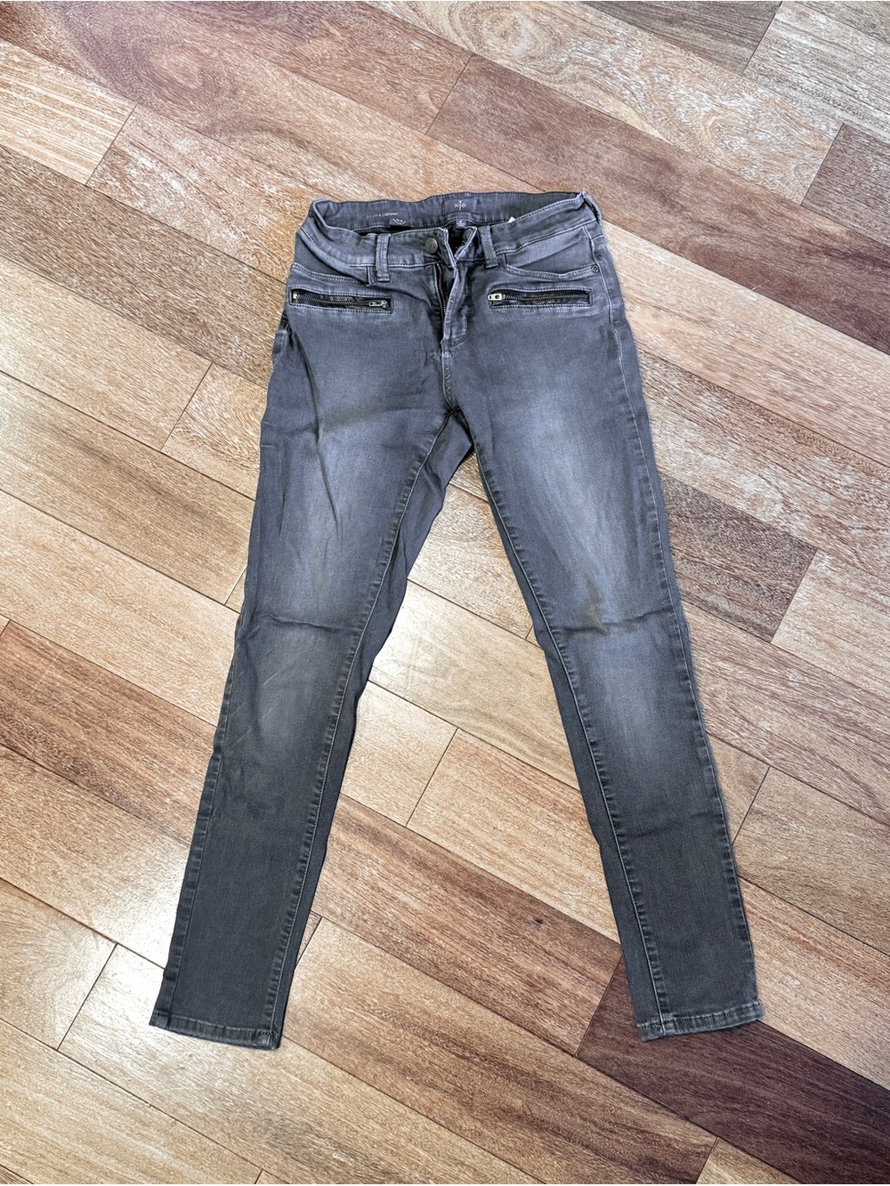 Women's Dark Gray Slim Fit Jeans